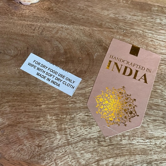 EUC Wooden Enamel Round Gothic Skeleton Bride And Groom Print Platter Pedestal - Picture 7 of 8